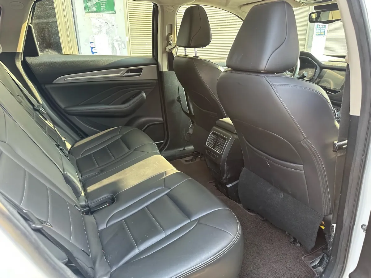 2019 Haval F7 2.0T 197HP L4 7DCT,autocango,china used car exporter,china ev exporter,chinese used car exporter,chinese used ev exporter