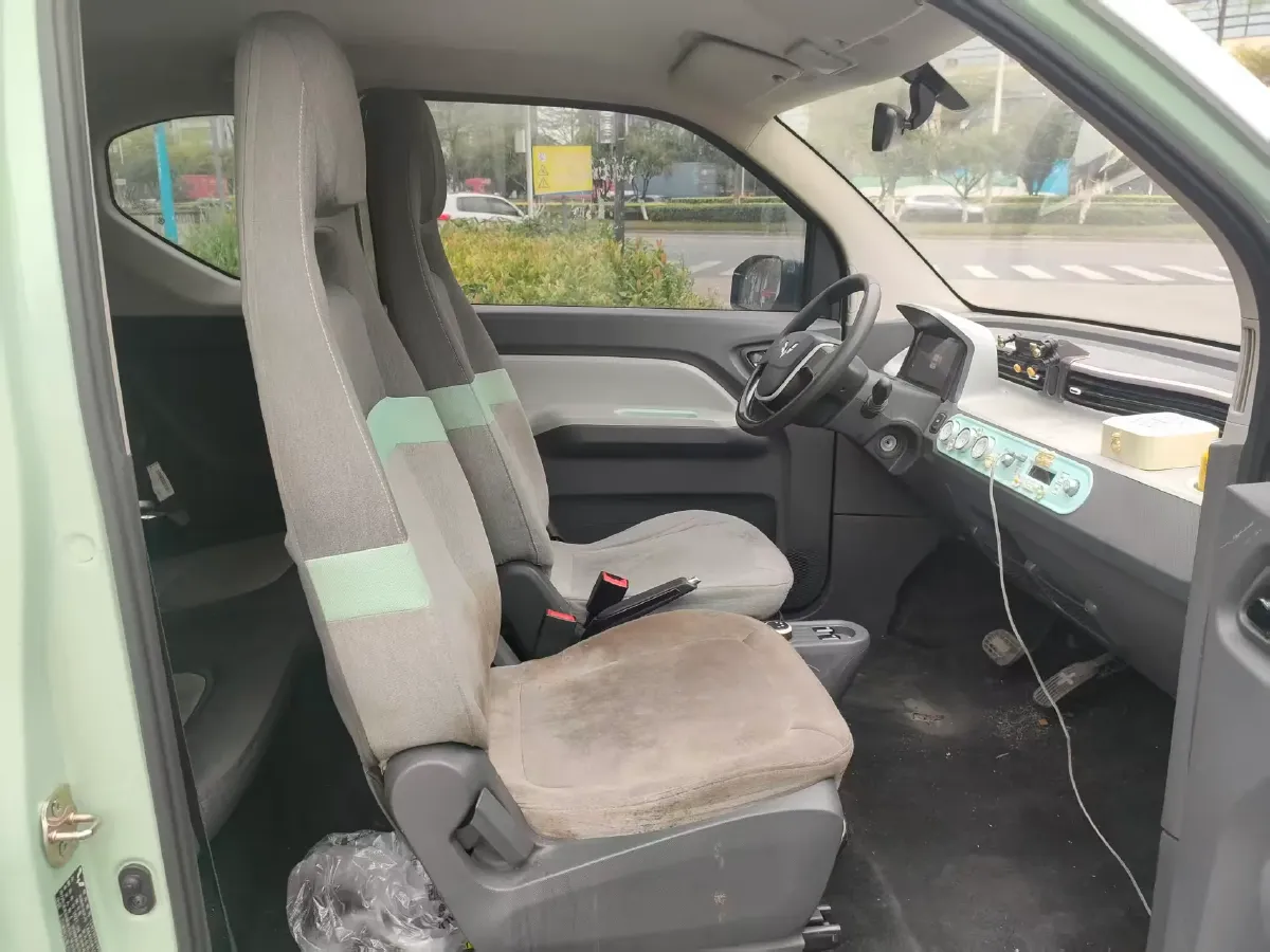 2021 WuLing HongGuang MINI EV BEV 9.3KWH,autocango,china used car exporter,china ev exporter,chinese used car exporter,chinese used ev exporter