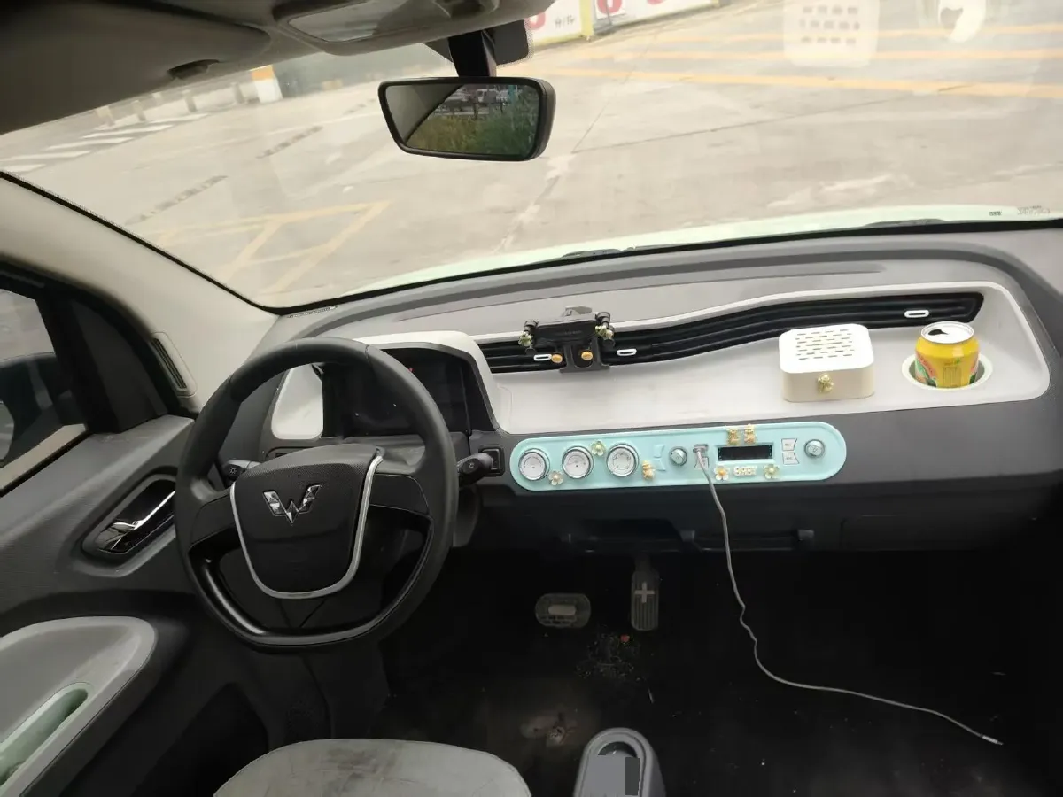 2021 WuLing HongGuang MINI EV BEV 9.3KWH,autocango,china used car exporter,china ev exporter,chinese used car exporter,chinese used ev exporter