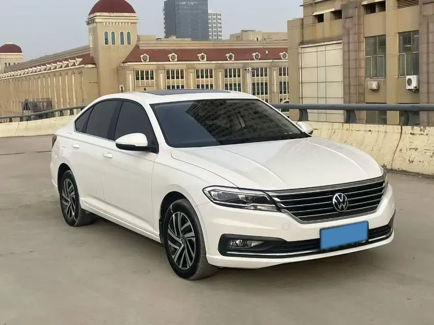2022 Volkswagen T-Roc 1.4T 150HP L4 7DCT,autocango,china used car exporter,china ev exporter,chinese used car exporter,chinese used ev exporter