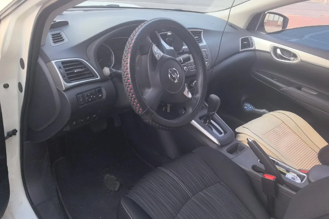 2024 Nissan Sylphy 1.6L 122HP L4 CVT,autocango,china used car exporter,china ev exporter,chinese used car exporter,chinese used ev exporter