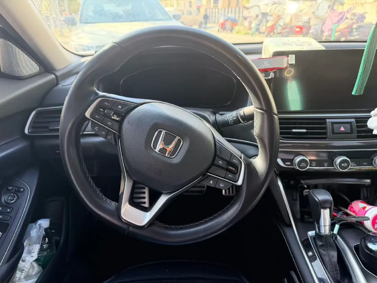 2022 Honda Accord 1.5T 194HP L4 CVT,autocango,china used car exporter,china ev exporter,chinese used car exporter,chinese used ev exporter
