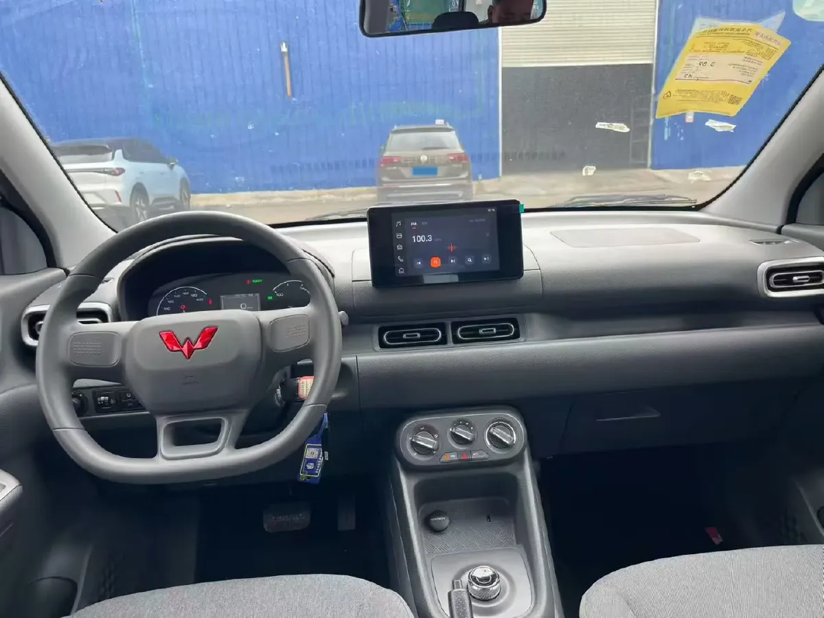 2025 WuLing HongGuang New Energy REEV 99HP REEV,autocango,china used car exporter,china ev exporter,chinese used car exporter,chinese used ev exporter