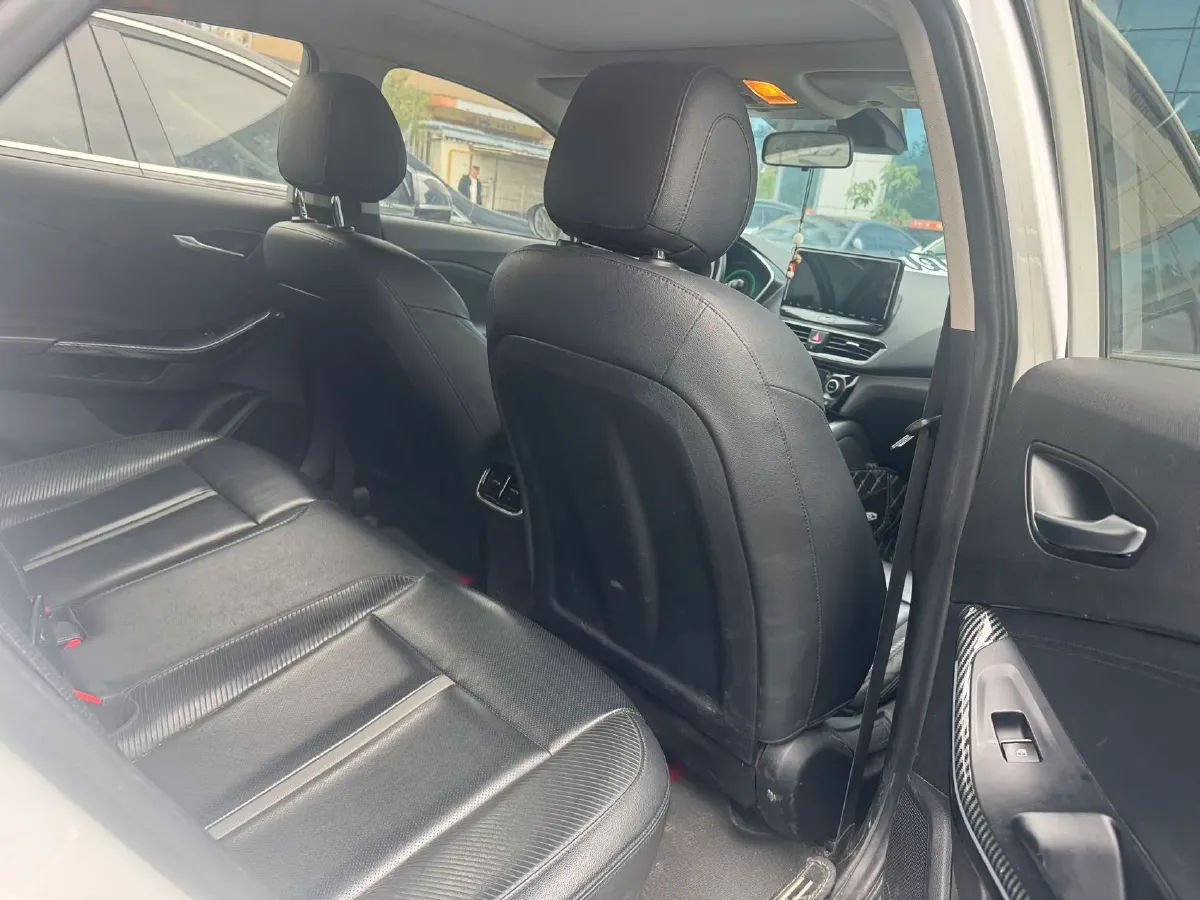 2019 Hyundai La Festa 1.6T 204HP L4 7DCT,autocango,china used car exporter,china ev exporter,chinese used car exporter,chinese used ev exporter