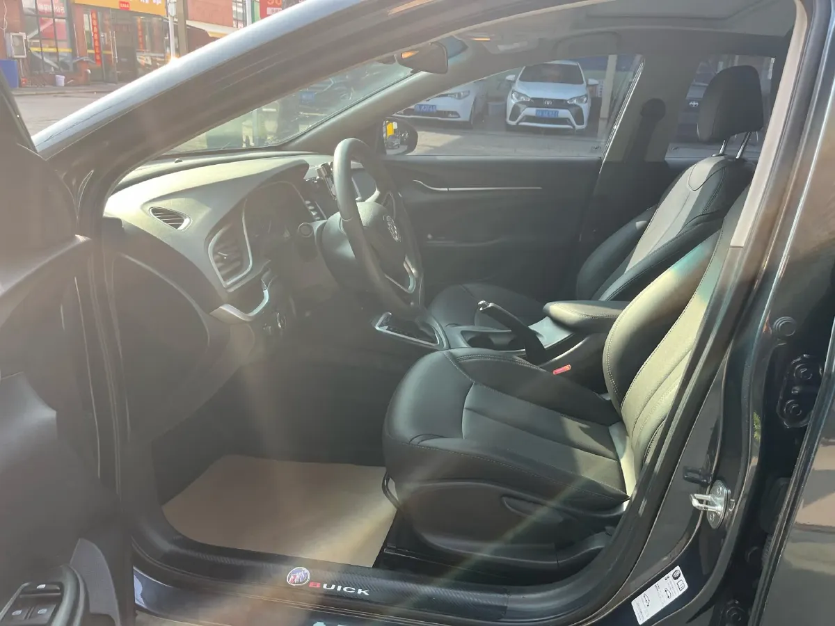 2021 Buick Excelle 1.5L 113HP L4 6AT,autocango,china used car exporter,china ev exporter,chinese used car exporter,chinese used ev exporter