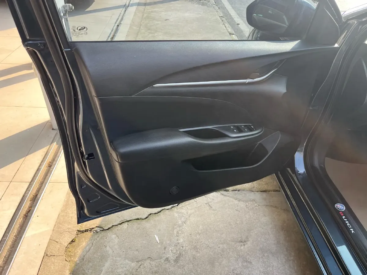 2021 Buick Excelle 1.5L 113HP L4 6AT,autocango,china used car exporter,china ev exporter,chinese used car exporter,chinese used ev exporter