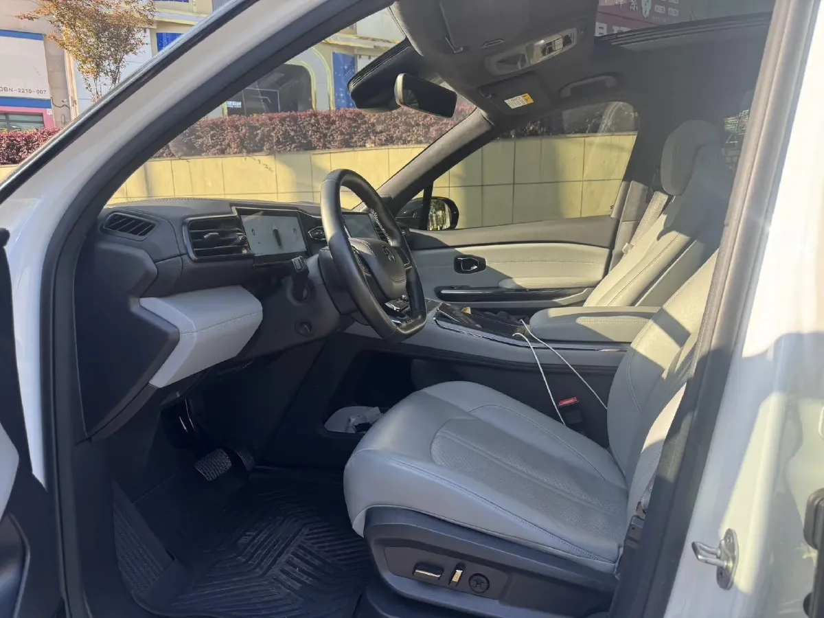 2020 NIO ES6 BEV 70KWH,autocango,china used car exporter,china ev exporter,chinese used car exporter,chinese used ev exporter