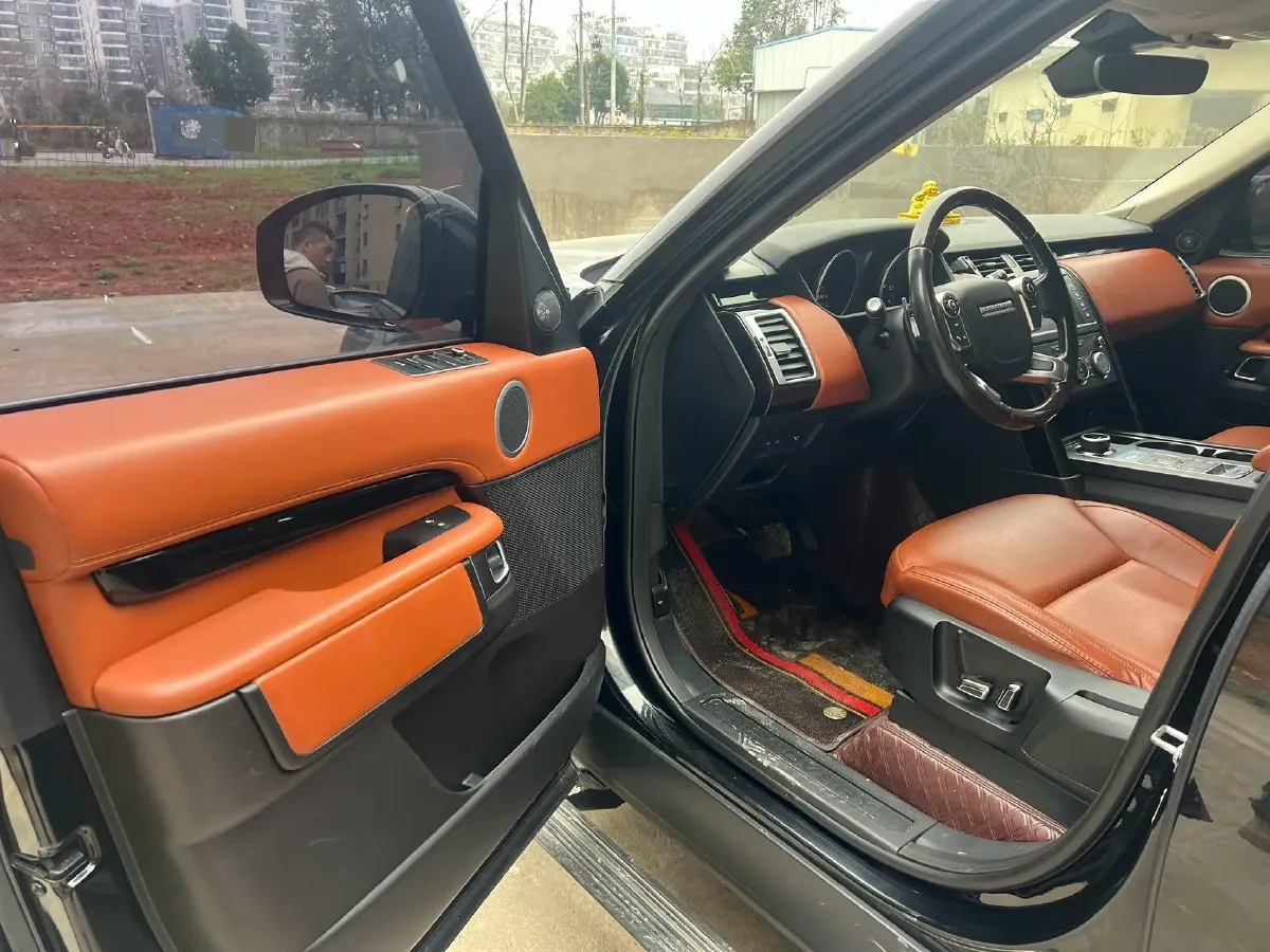 2017 Land Rover Discovery Sport 2.0T 241HP L4 9AT,autocango,china used car exporter,china ev exporter,chinese used car exporter,chinese used ev exporter