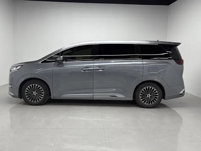 2022 HongQi HS7 3.0T 337HP V6 8AT,autocango,china used car exporter,china ev exporter,chinese used car exporter,chinese used ev exporter