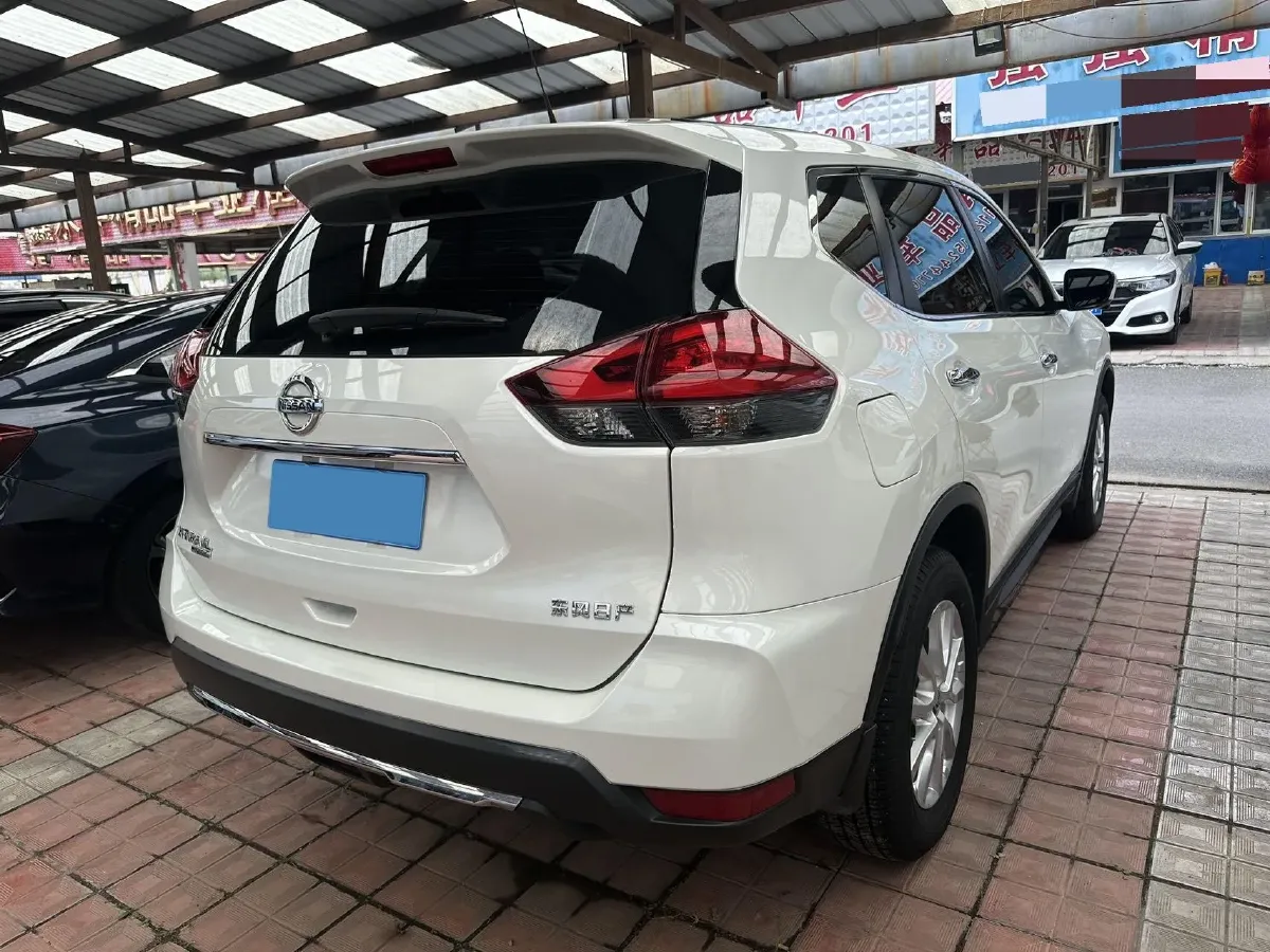 2023 Nissan X-Trail 2.0L 151HP L4 CVT,autocango,china used car exporter,china ev exporter,chinese used car exporter,chinese used ev exporter