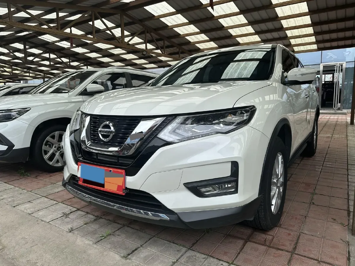 2023 Nissan X-Trail 2.0L 151HP L4 CVT,autocango,china used car exporter,china ev exporter,chinese used car exporter,chinese used ev exporter