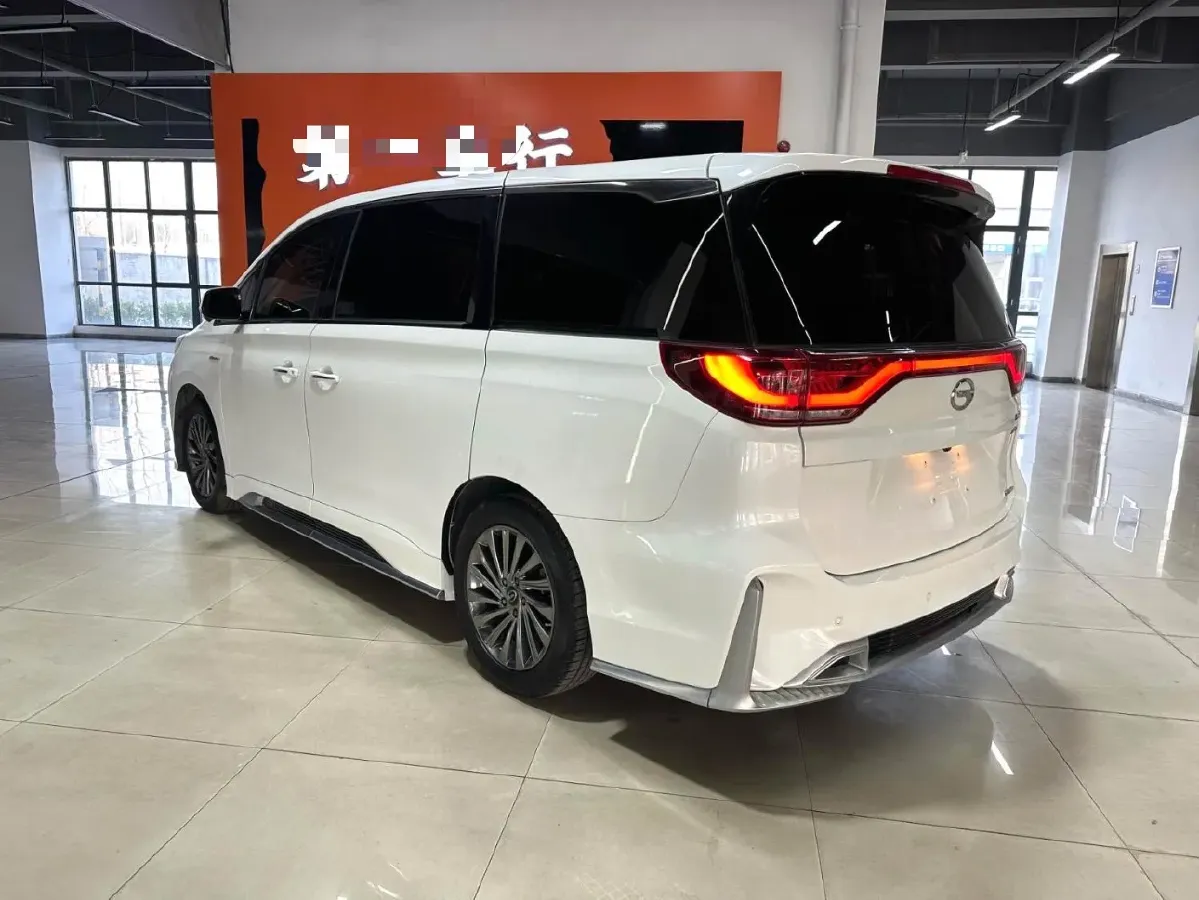 2021 GAC Trumpchi M8 2.0T 252HP L4 8AT,autocango,china used car exporter,china ev exporter,chinese used car exporter,chinese used ev exporter