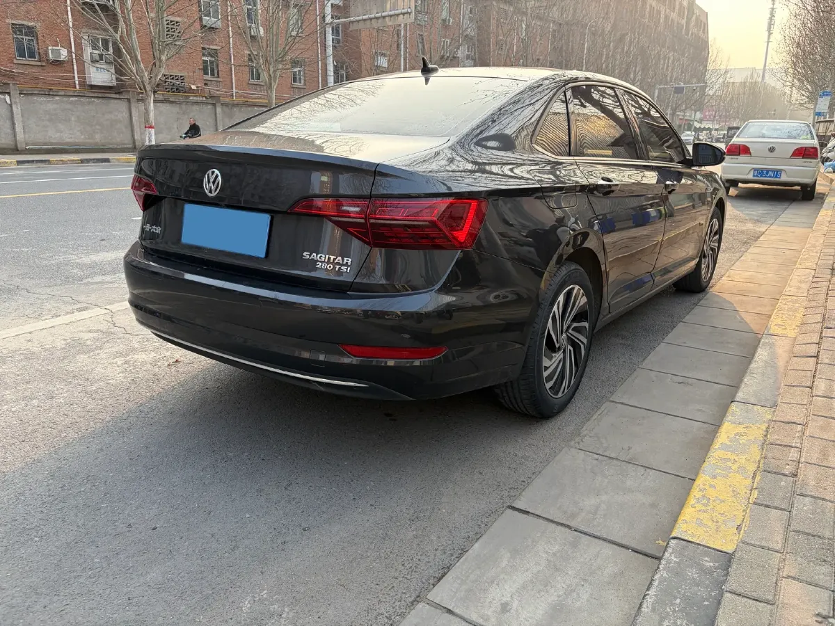 2021 Volkswagen Sagitar 1.4T 150HP L4 7DCT,autocango,china used car exporter,china ev exporter,chinese used car exporter,chinese used ev exporter