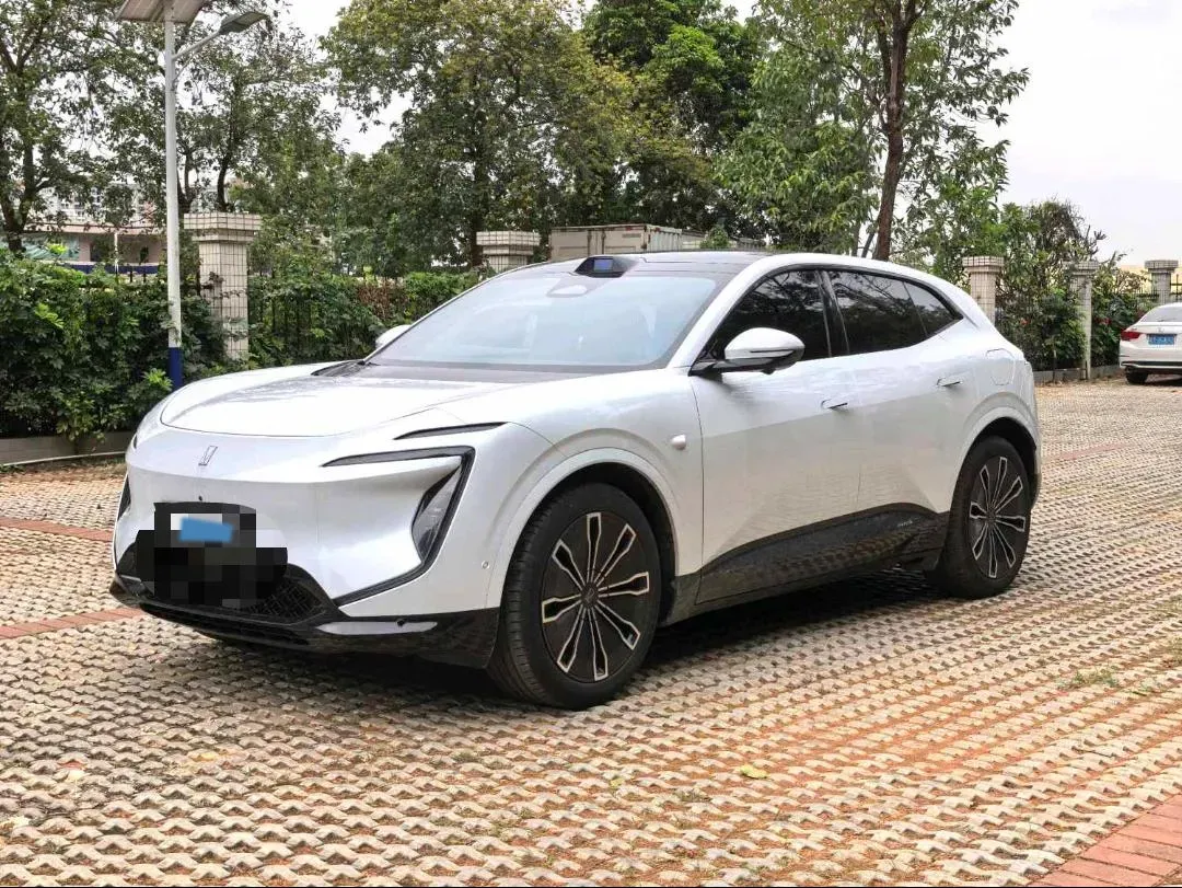 2024 Avatr 07 1.5T 156HP L4 REEV 39.05KWH,autocango,china used car exporter,china ev exporter,chinese used car exporter,chinese used ev exporter