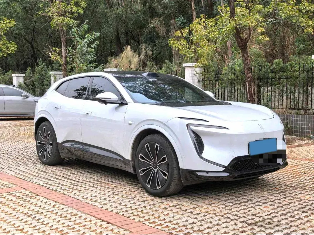 2024 Avatr 07 1.5T 156HP L4 REEV 39.05KWH,autocango,china used car exporter,china ev exporter,chinese used car exporter,chinese used ev exporter