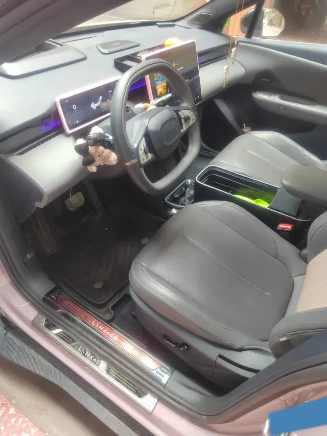 2025 Dongfeng Z9 2.0T 258HP L4 8AT,autocango,china used car exporter,china ev exporter,chinese used car exporter,chinese used ev exporter