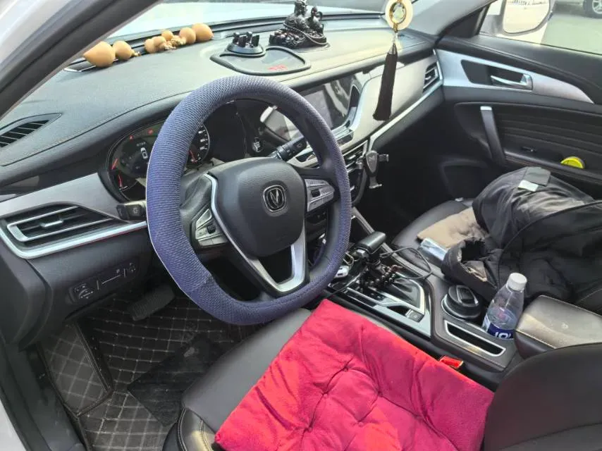 2019 ChangAn CS35 Plus 1.6L 128HP L4 6AT,autocango,china used car exporter,china ev exporter,chinese used car exporter,chinese used ev exporter