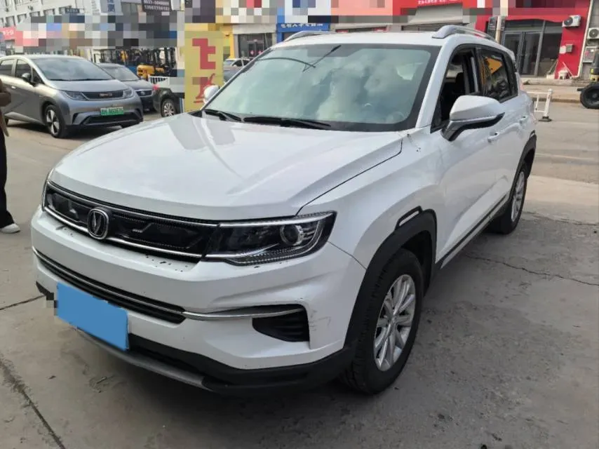 2019 ChangAn CS35 Plus 1.6L 128HP L4 6AT,autocango,china used car exporter,china ev exporter,chinese used car exporter,chinese used ev exporter