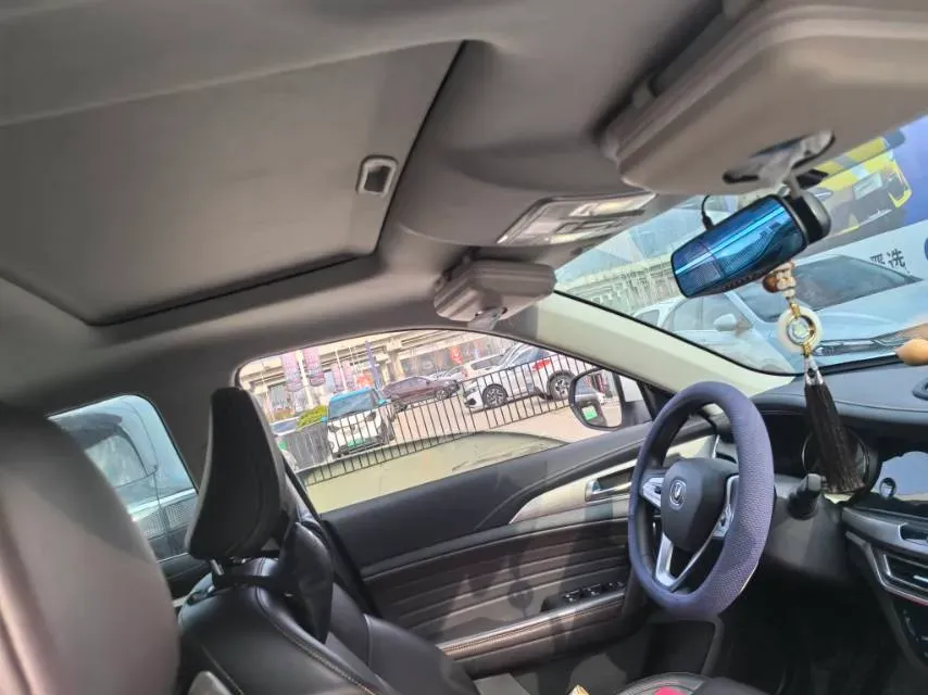 2019 ChangAn CS35 Plus 1.6L 128HP L4 6AT,autocango,china used car exporter,china ev exporter,chinese used car exporter,chinese used ev exporter