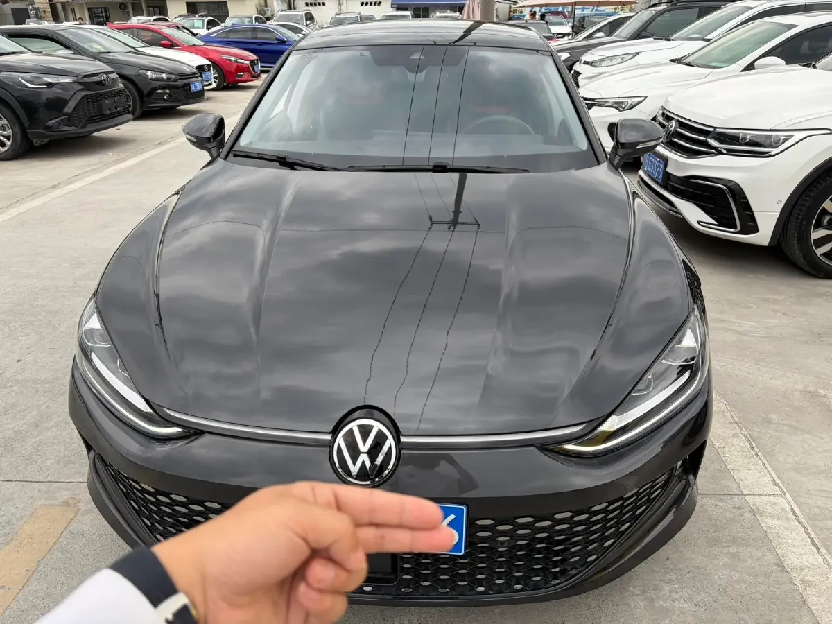 2023 Volkswagen Lamando 1.4T 150HP L4 7DCT,autocango,china used car exporter,china ev exporter,chinese used car exporter,chinese used ev exporter