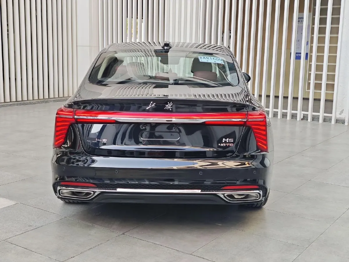2024 HongQi H5 2.0T 224HP L4 8AT,autocango,china used car exporter,china ev exporter,chinese used car exporter,chinese used ev exporter