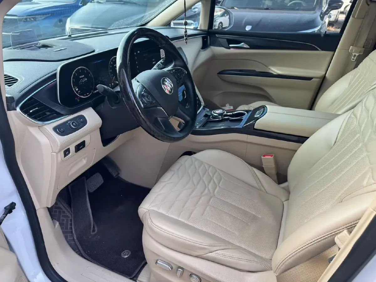 2022 Buick GL8 2.0T 237HP L4 9AT,autocango,china used car exporter,china ev exporter,chinese used car exporter,chinese used ev exporter