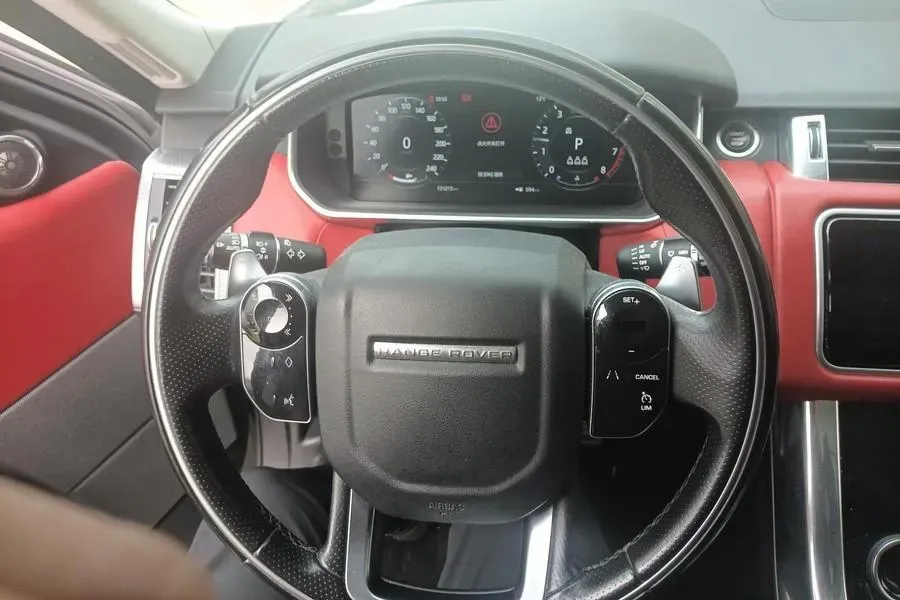 2018 Land Rover Range Rover Sport 3.0T 340HP V6 8AT,autocango,china used car exporter,china ev exporter,chinese used car exporter,chinese used ev exporter