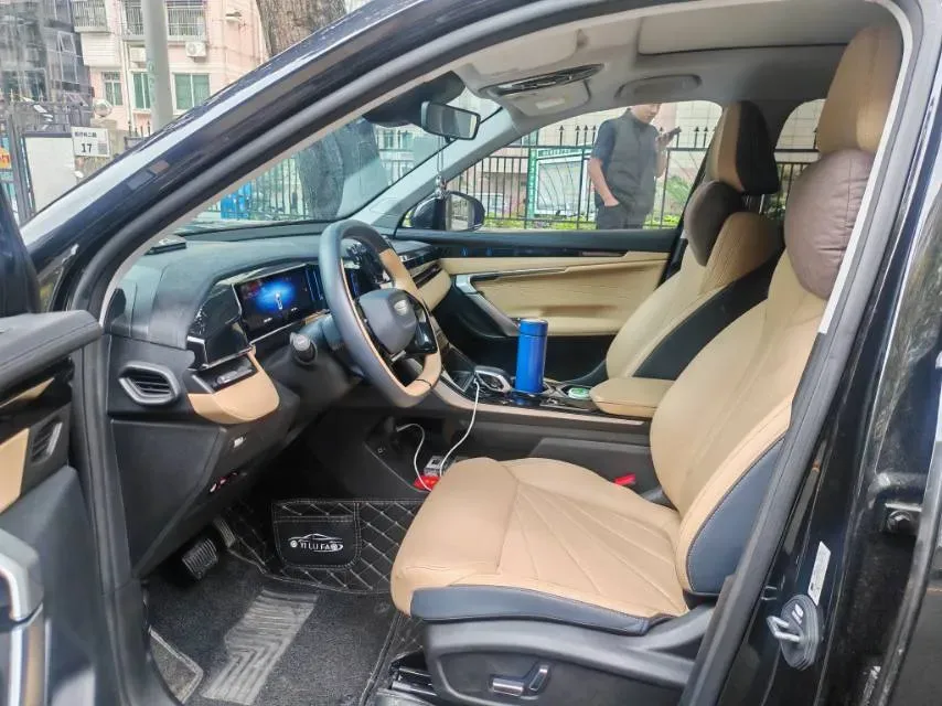 2023 Geely StarRay 1.5T 181HP L4 7DCT,autocango,china used car exporter,china ev exporter,chinese used car exporter,chinese used ev exporter