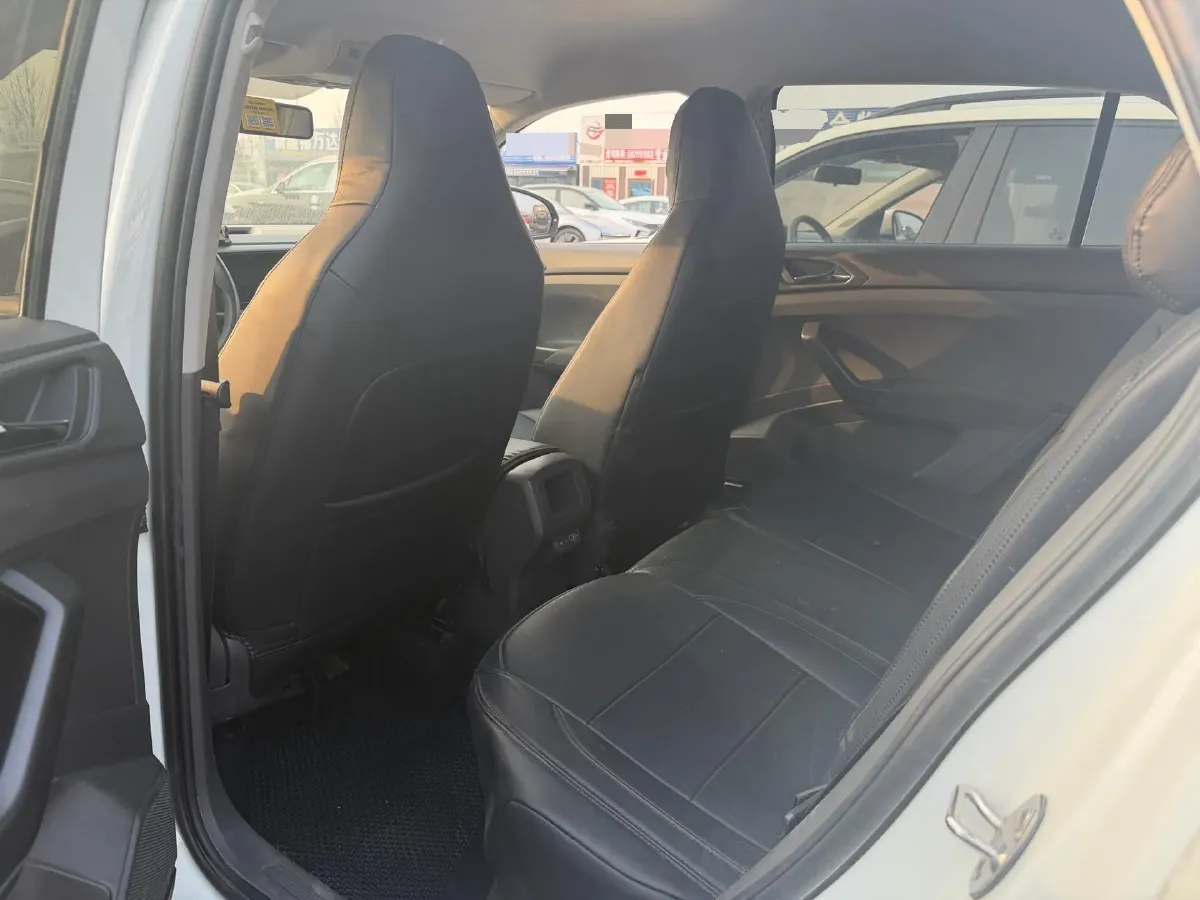 2023 Volkswagen T-Cross 1.5L 110HP L4 6AT,autocango,china used car exporter,china ev exporter,chinese used car exporter,chinese used ev exporter