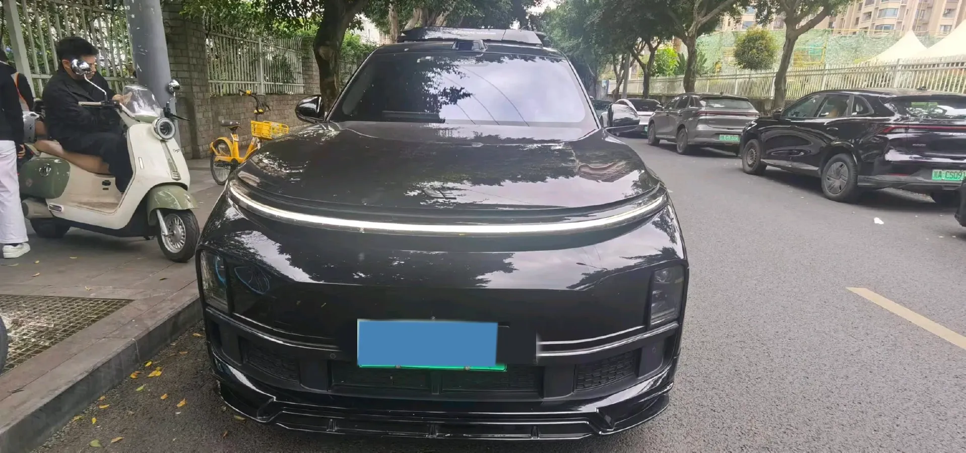 2023 Li L8 Range Extended 154HP REEV 40.9KWH,autocango,china used car exporter,china ev exporter,chinese used car exporter,chinese used ev exporter