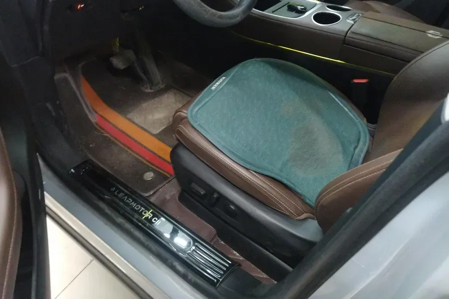 2023 Leapmotor C11 BEV 69.2KWH,autocango,china used car exporter,china ev exporter,chinese used car exporter,chinese used ev exporter