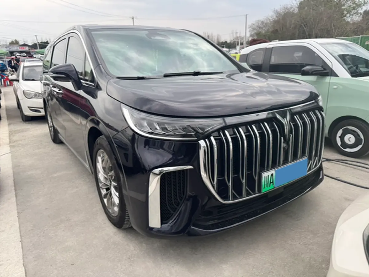 2022 Voyah Dream 1.5T 136HP L4 PHEV 25.57KWH,autocango,china used car exporter,china ev exporter,chinese used car exporter,chinese used ev exporter
