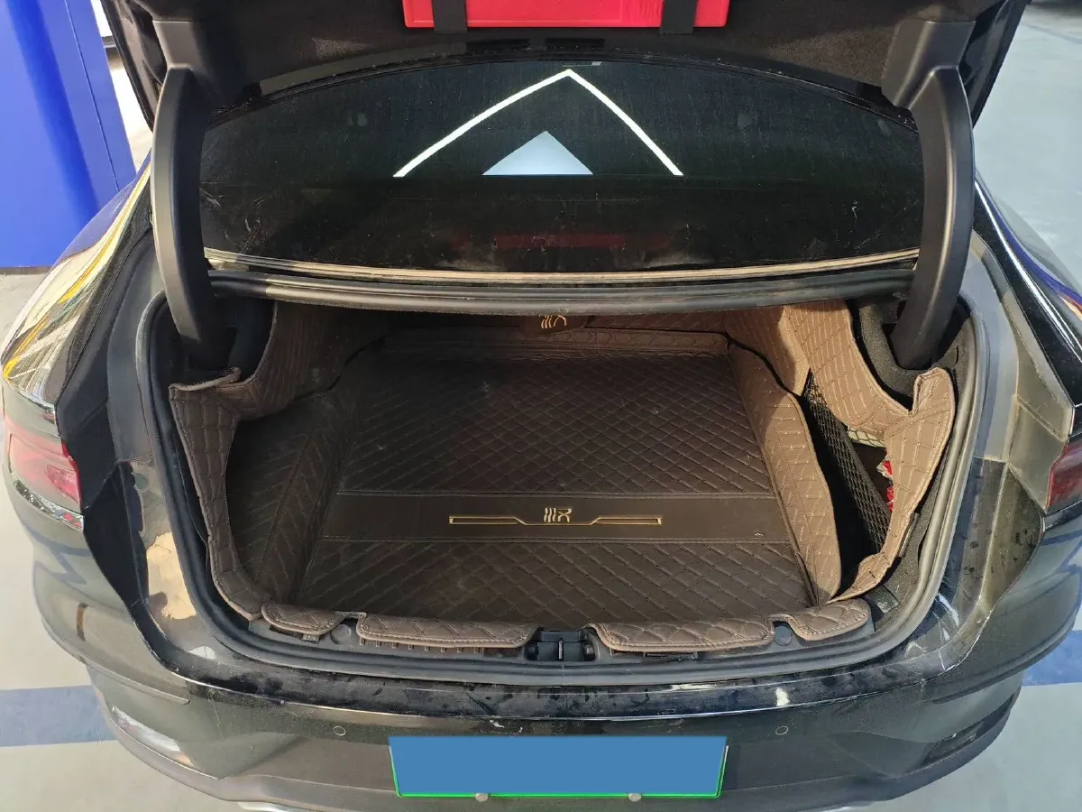 2024 BYD Han BEV 60.48KWH,autocango,china used car exporter,china ev exporter,chinese used car exporter,chinese used ev exporter