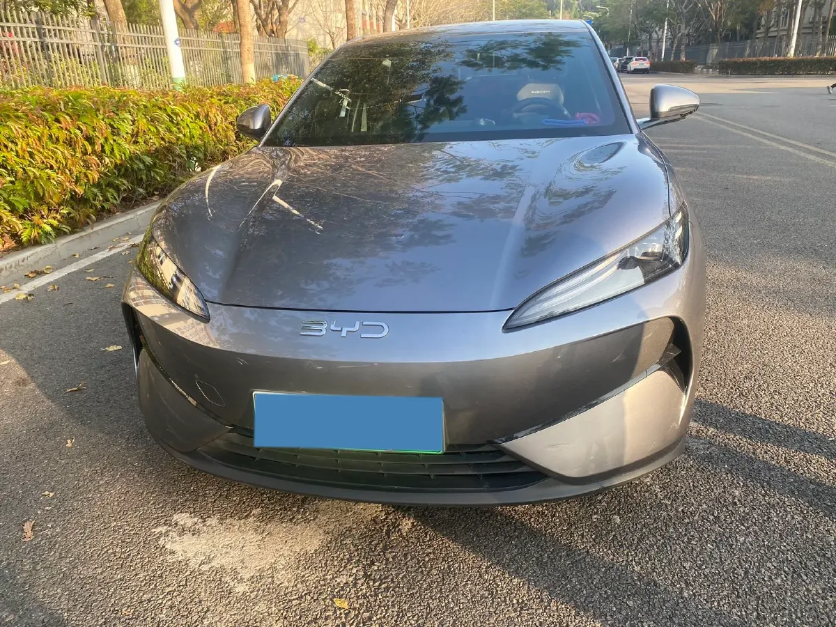 2025 BYD e7 BEV,autocango,china used car exporter,china ev exporter,chinese used car exporter,chinese used ev exporter