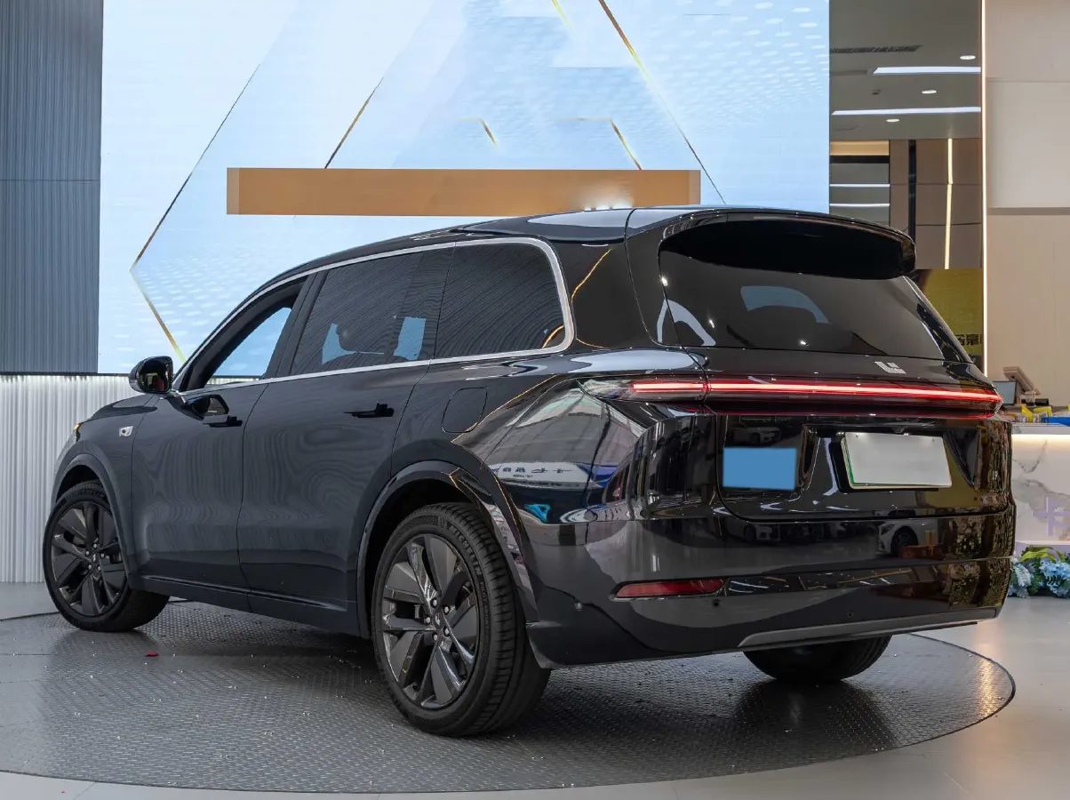 2022 Li L9 Range Extended 154HP REEV 42.6KWH,autocango,china used car exporter,china ev exporter,chinese used car exporter,chinese used ev exporter