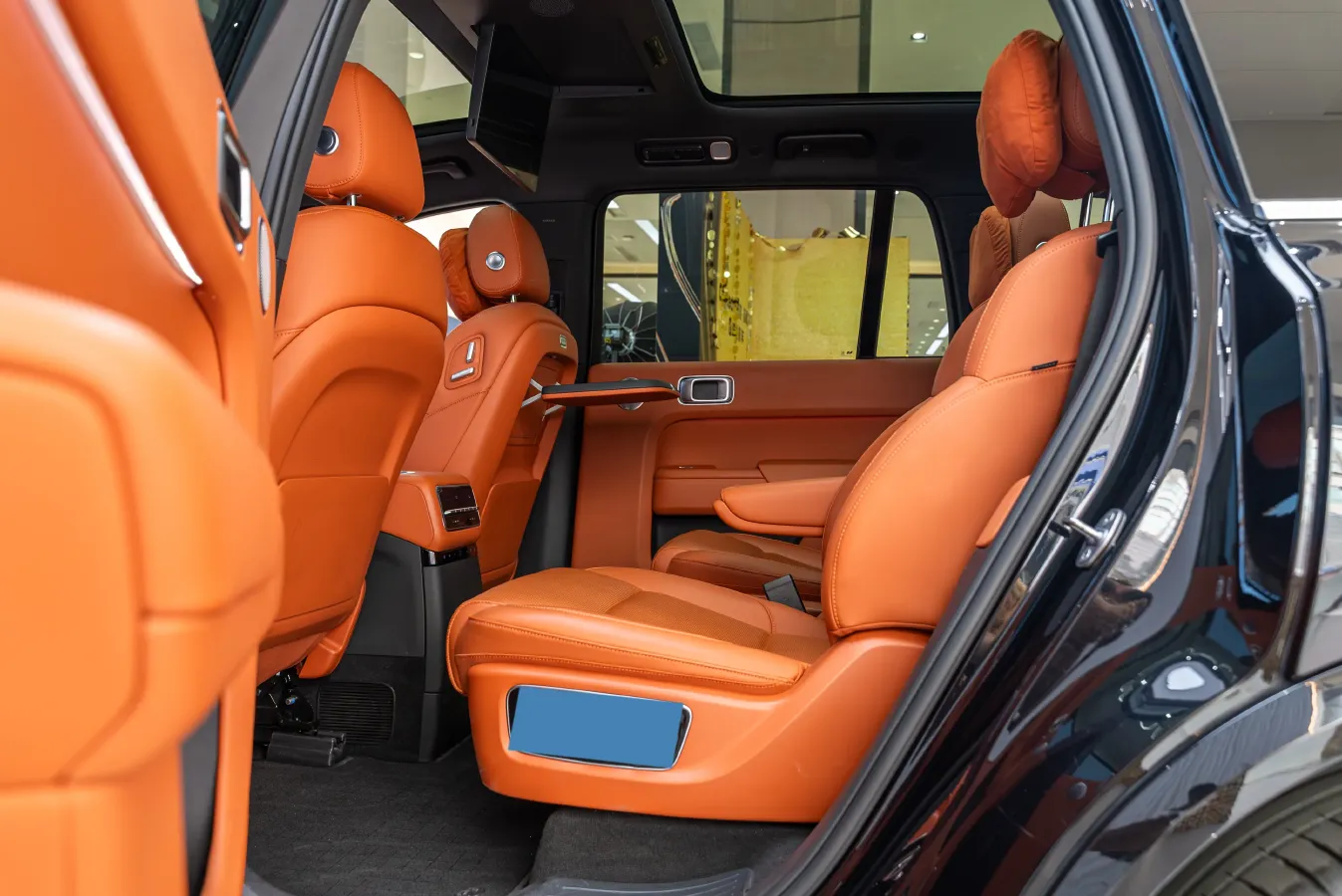 2022 Li L9 Range Extended 154HP REEV 42.6KWH,autocango,china used car exporter,china ev exporter,chinese used car exporter,chinese used ev exporter