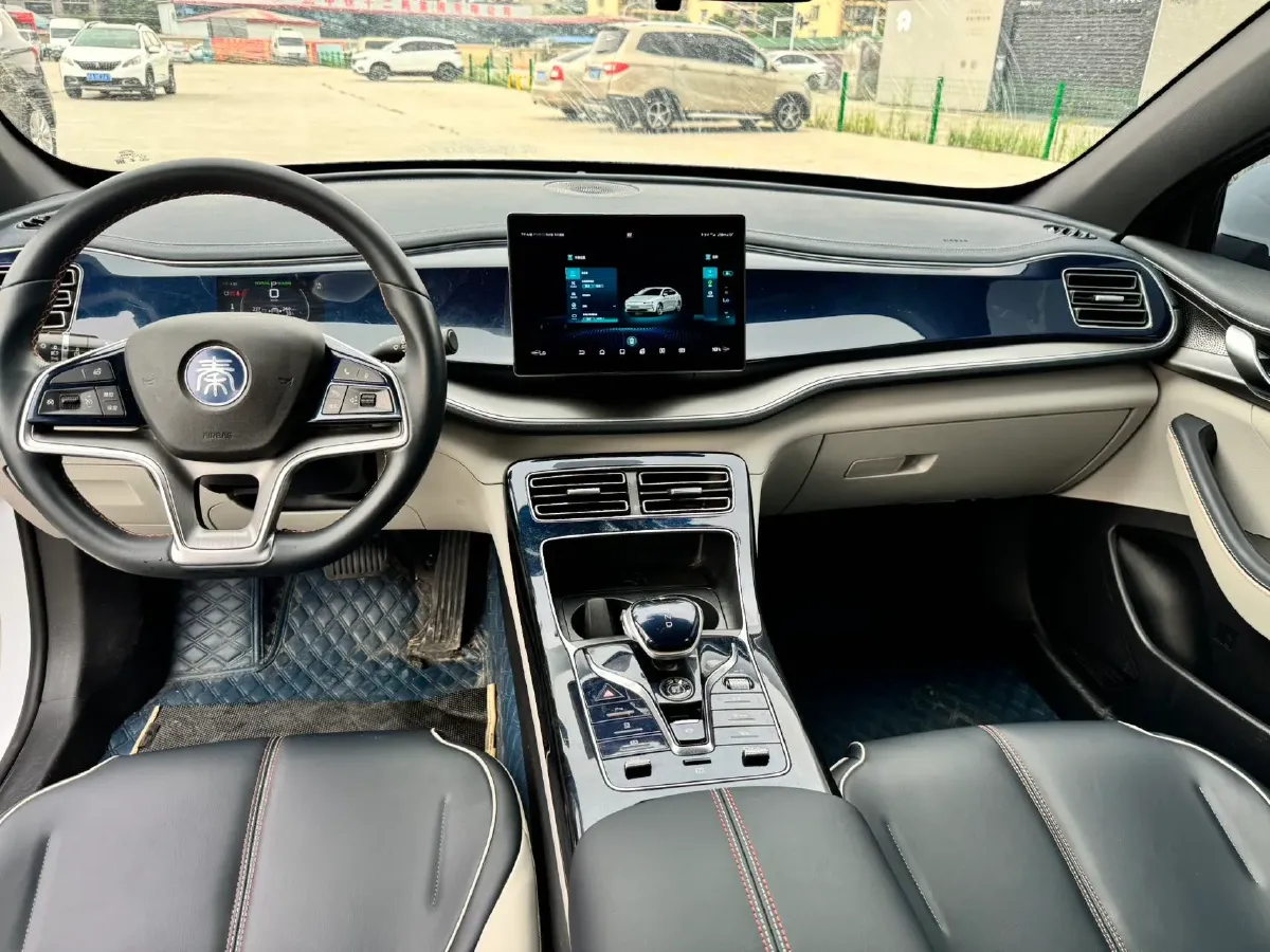 2021 MAXUS G50 1.5T 169HP L4 7DCT,autocango,china used car exporter,china ev exporter,chinese used car exporter,chinese used ev exporter