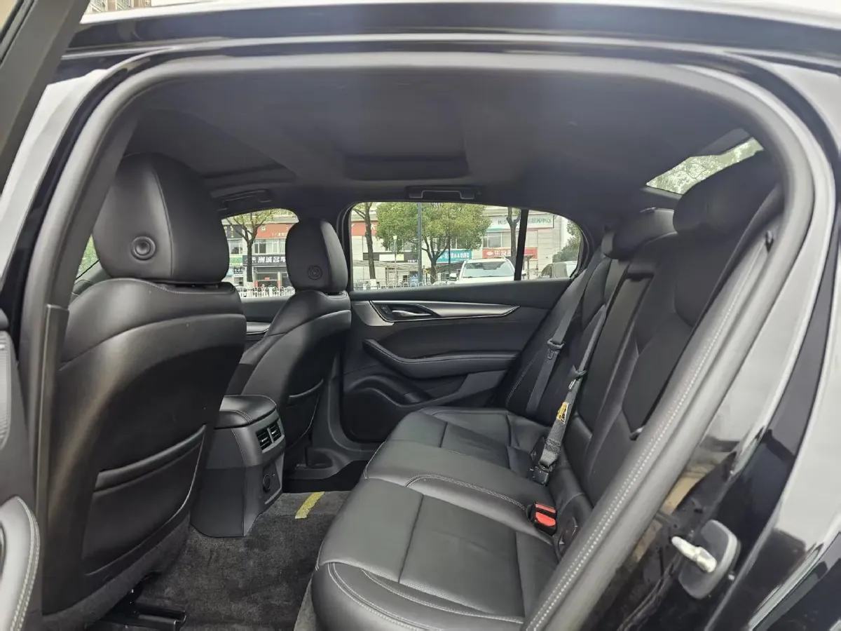 2021 Cadillac CT5 2.0T 237HP L4 10AT,autocango,china used car exporter,china ev exporter,chinese used car exporter,chinese used ev exporter