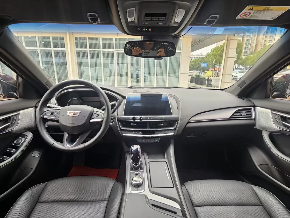 2021 Cadillac CT5 2.0T 237HP L4 10AT,autocango,china used car exporter,china ev exporter,chinese used car exporter,chinese used ev exporter