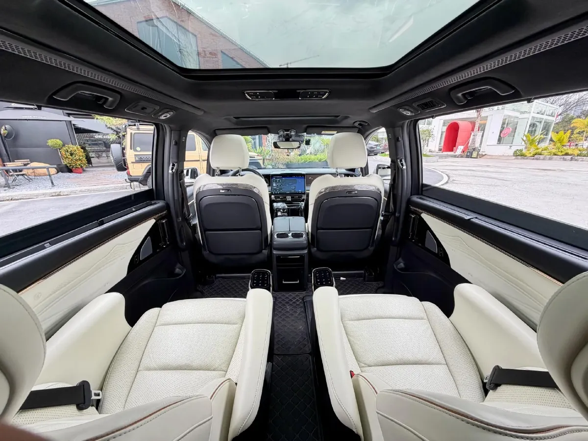 2023 GAC Trumpchi M8 2.0T 190HP L4 E-CVT Hybrid,autocango,china used car exporter,china ev exporter,chinese used car exporter,chinese used ev exporter