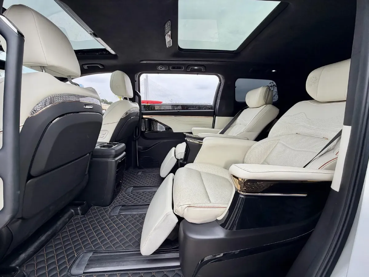 2023 GAC Trumpchi M8 2.0T 190HP L4 E-CVT Hybrid,autocango,china used car exporter,china ev exporter,chinese used car exporter,chinese used ev exporter