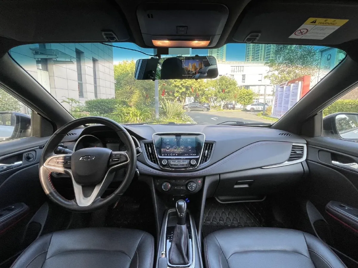 2020 Chevrolet Monza 1.3T 163HP L3 6AT,autocango,china used car exporter,china ev exporter,chinese used car exporter,chinese used ev exporter