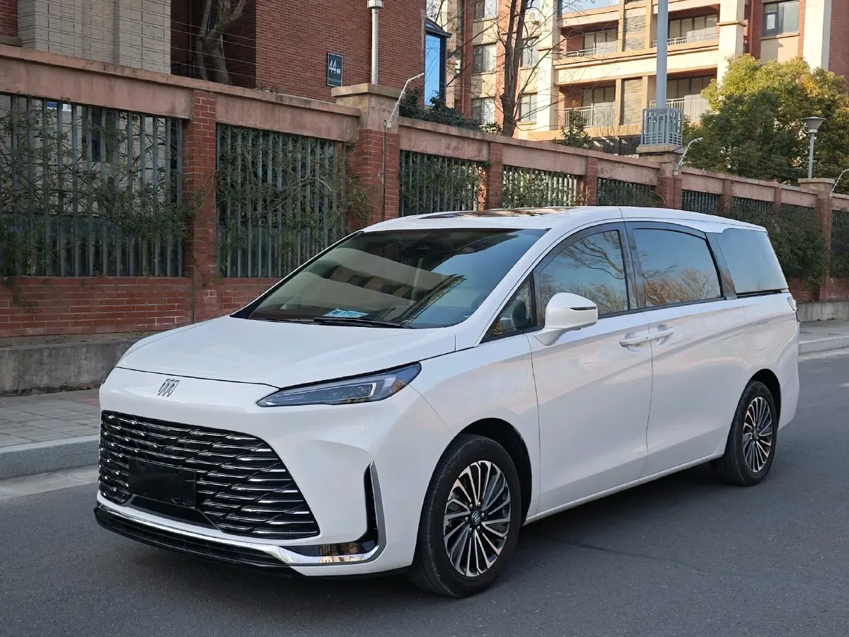 2025 Buick GL8 1.5T 180HP L4 2DHT PHEV,autocango,china used car exporter,china ev exporter,chinese used car exporter,chinese used ev exporter