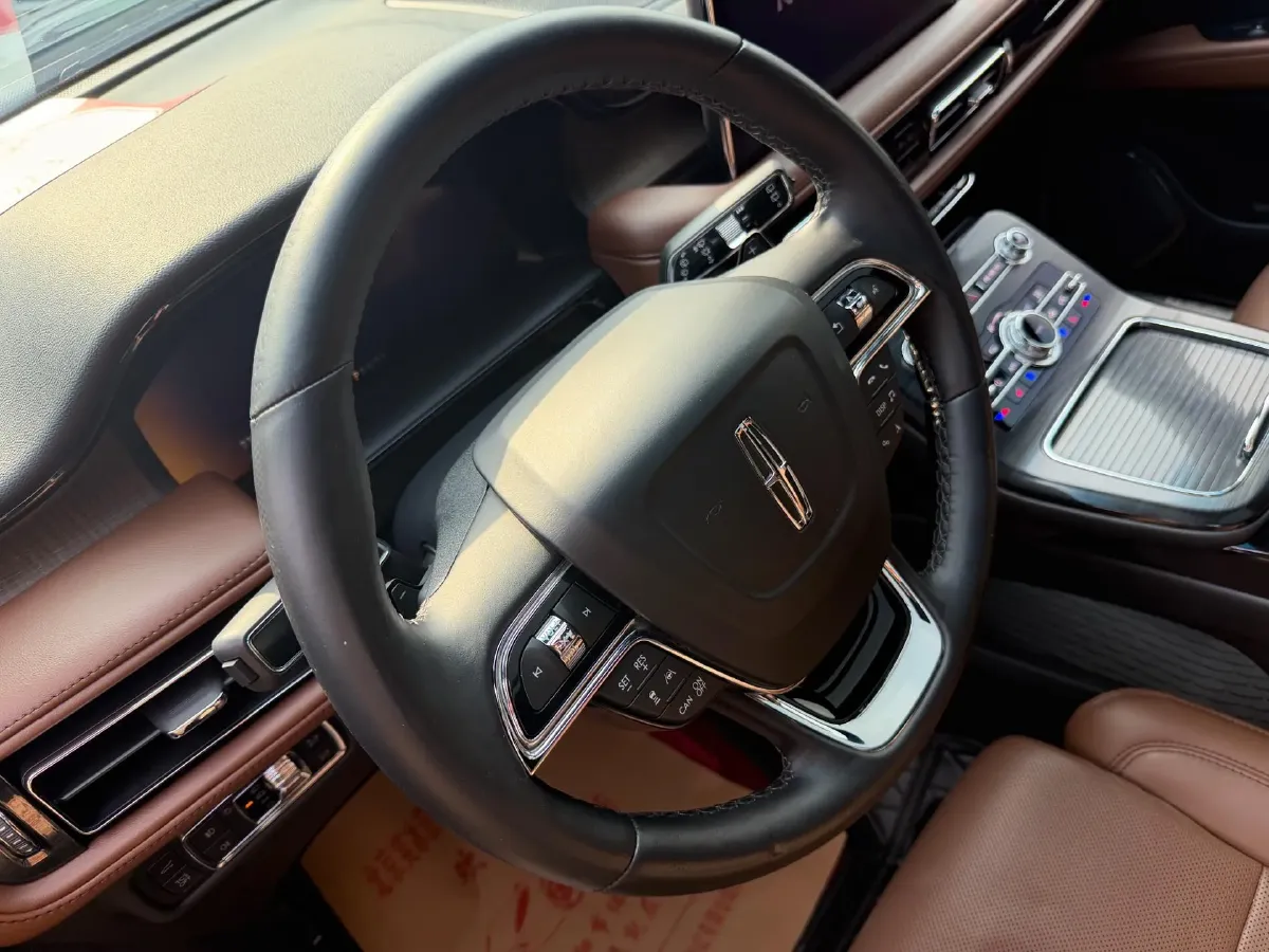 2022 Lincoln Nautilus 2.7T 322HP V6 8AT,autocango,china used car exporter,china ev exporter,chinese used car exporter,chinese used ev exporter