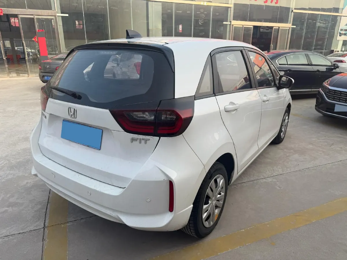 2023 Honda Fit 1.5L 124HP L4 CVT,autocango,china used car exporter,china ev exporter,chinese used car exporter,chinese used ev exporter