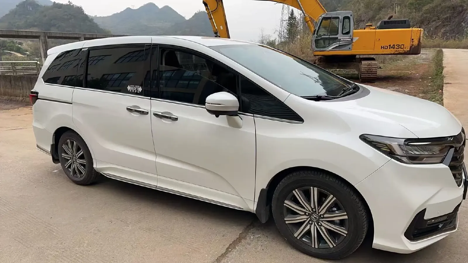2024 Honda Odyssey 2.0L 146HP L4 E-CVT Hybrid,autocango,china used car exporter,china ev exporter,chinese used car exporter,chinese used ev exporter