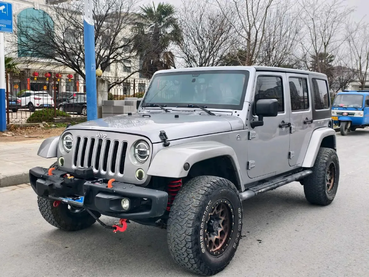 2017 Jeep Wrangler 3.0L 234HP V6 5AT,autocango,china used car exporter,china ev exporter,chinese used car exporter,chinese used ev exporter