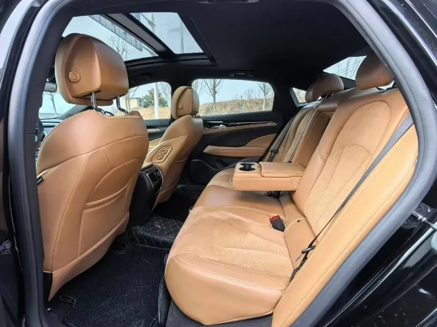 2021 Buick Larcosse 2.0T 237HP L4 9AT,autocango,china used car exporter,china ev exporter,chinese used car exporter,chinese used ev exporter