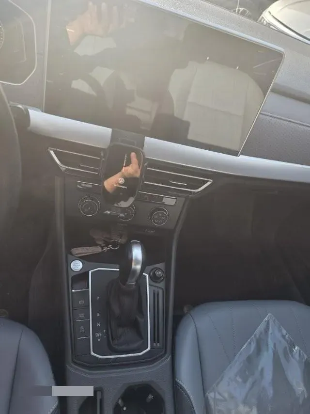 2023 Volkswagen Lavida 1.5L 110HP L4 6AT,autocango,china used car exporter,china ev exporter,chinese used car exporter,chinese used ev exporter