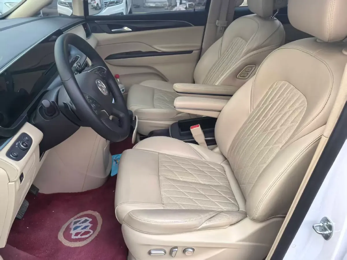 2023 Buick GL8 2.0T 237HP L4 9AT,autocango,china used car exporter,china ev exporter,chinese used car exporter,chinese used ev exporter